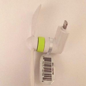 New SMART Accessories White Plug And Play Mobile Fan